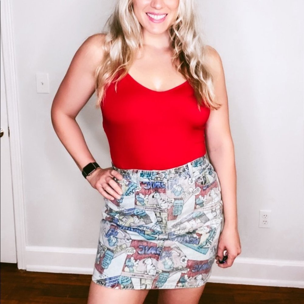 Jordache vintage comic strip jean skirt size 8